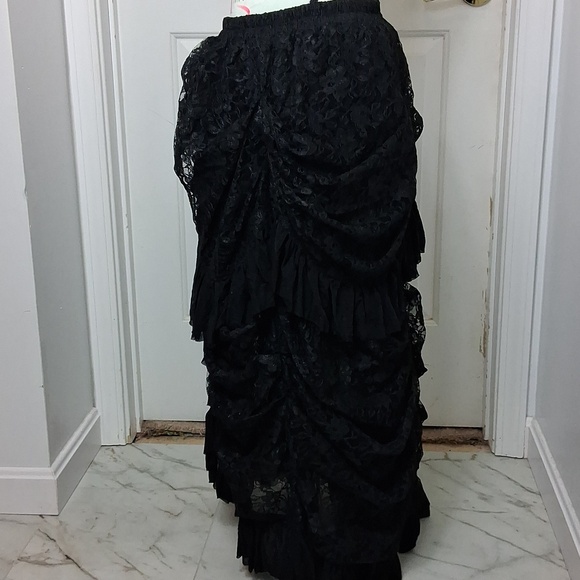 Spirit Black Lace Ruffle High-Low Skirt - Picture 4 of 9